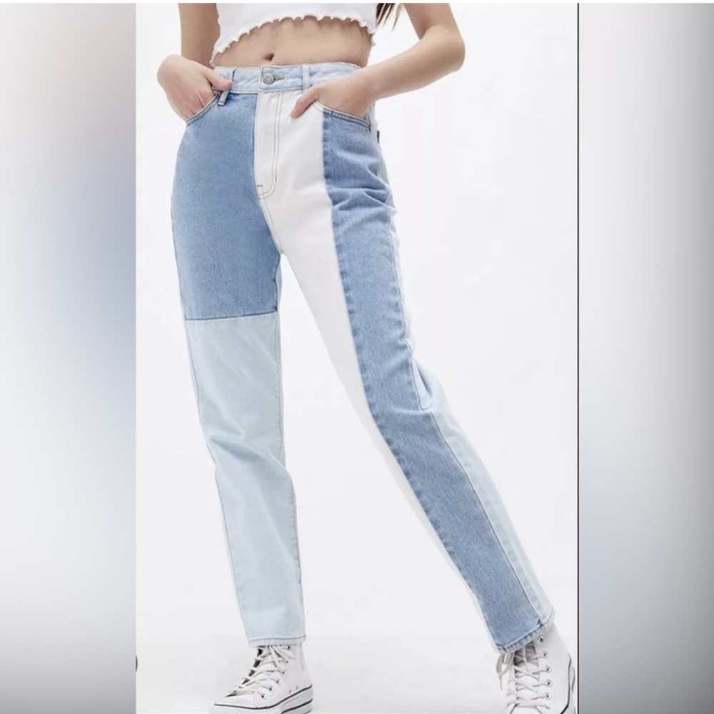 PacSun color block high rise mom denim blue jeans straight leg EUC size 24